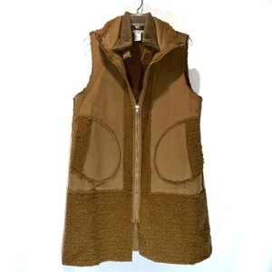 Tea n Rose Vest Women’s M/L